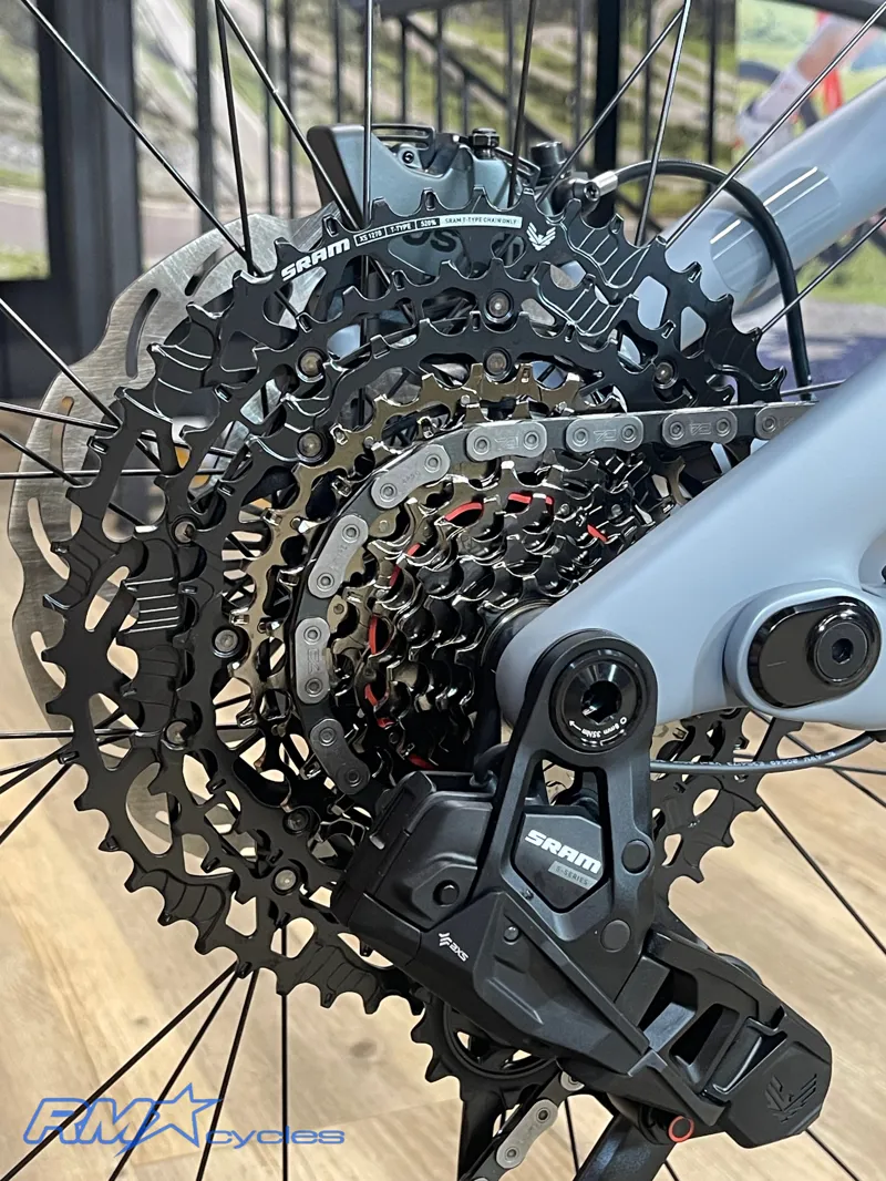 Amflow PR Carbon Pro-1