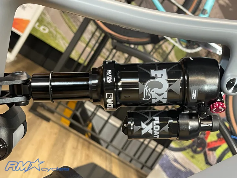Amflow PR Carbon Pro-4