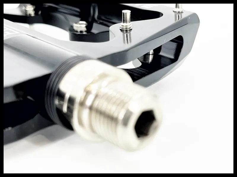 Blackspire The Brute Flat Pedals Pair Black-2