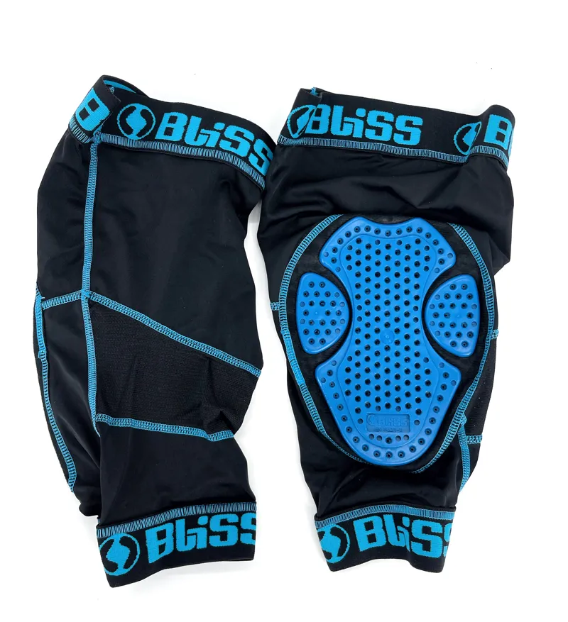 Bliss Protection ARG Minimalist Knee Protection Large-1