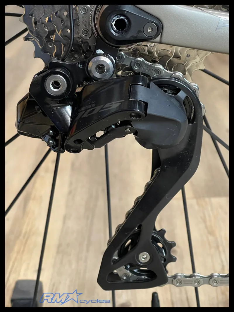 X3 105Di2 DT Swiss Bicycle Impulse Grey Matt-2