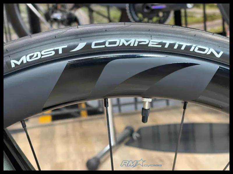 Pinarello F5 105Di2 UltFst45DB Bicycle Enta Black Matt 53-10