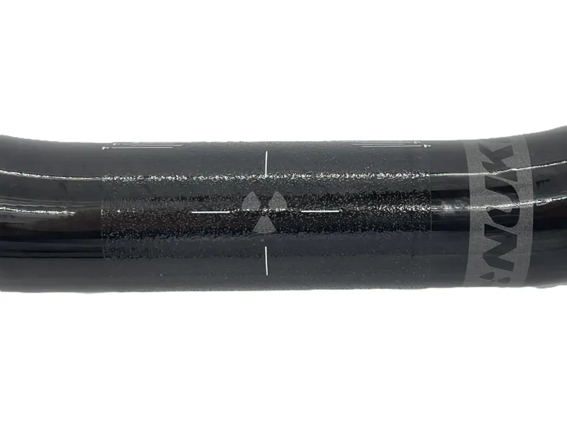 Nukeproof Horizon V2 Carbon Riser Bar 35x780mm-1