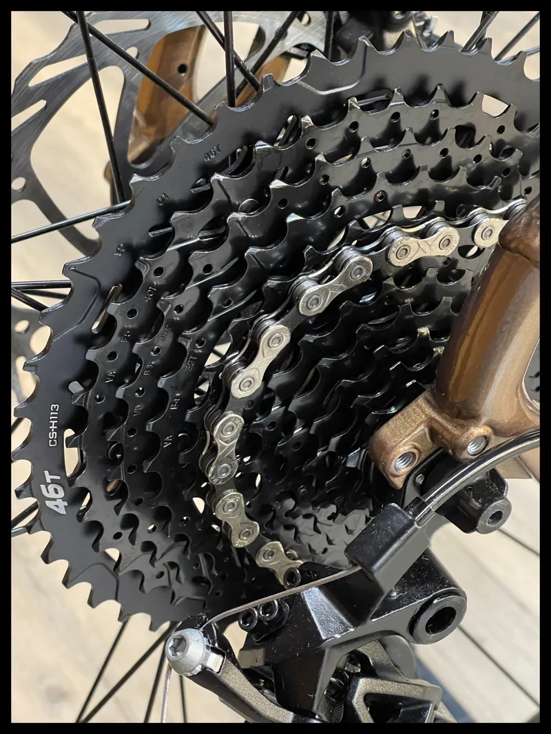 GT Avalanche Elite 29 Black Quartz 2023-2