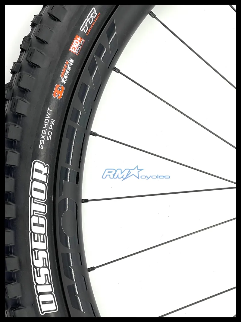 AmFlow 29er Boost Carbon  Wheelset-5