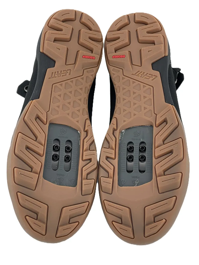 Leatt Hydradri 7.0 Clip in Shoe in Black-1