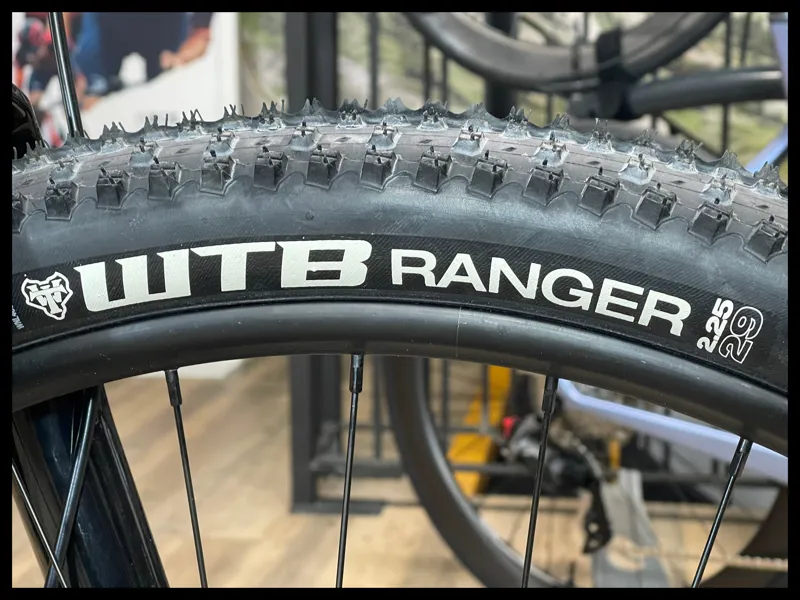 GT ePantera Dash 29er Small Ebike Gunmetal 2023 Ex-Demo-9