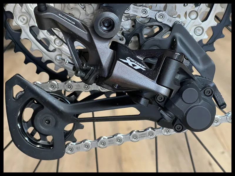 Cannondale Moterra Neo Carbon LT 2 297 Black Quartz Medium 2024-3