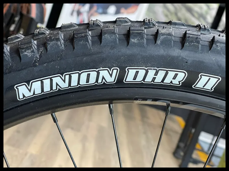 Cannondale Moterra Neo Carbon LT 2 297 Black Quartz Medium 2024-10