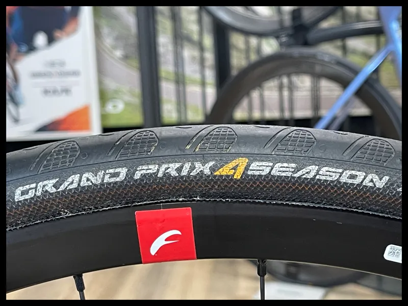 Pinarello Nytro Road Fazua system 53cm Black on Black 2020 Approved Used-8