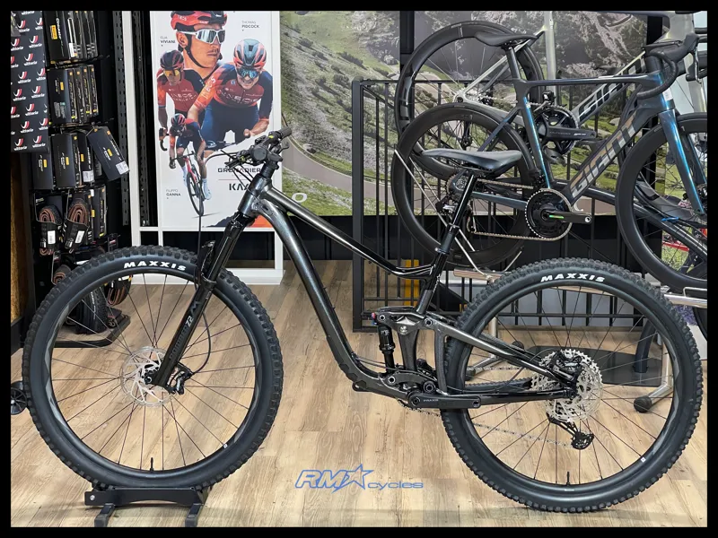 Giant Trance X 29 2 Metallic Black 2022 Medium Approved Used-1