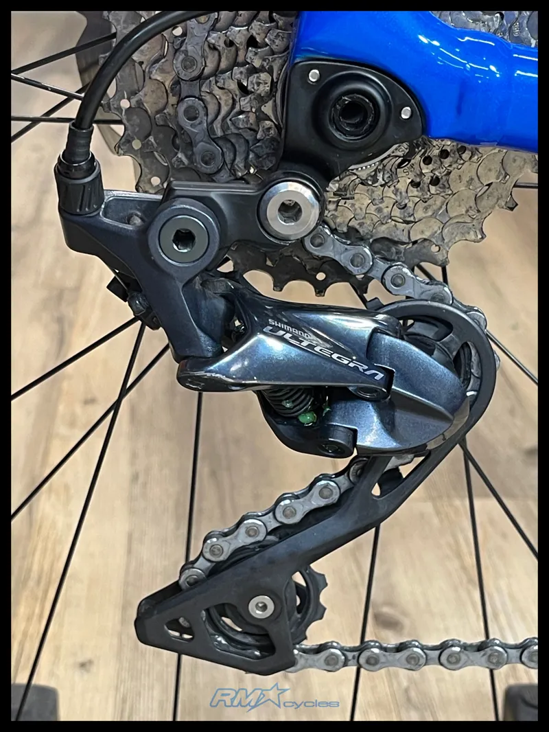 Giant Road E+ 1 Pro Electric Bike Medium Blue 2020 Approved Used-3