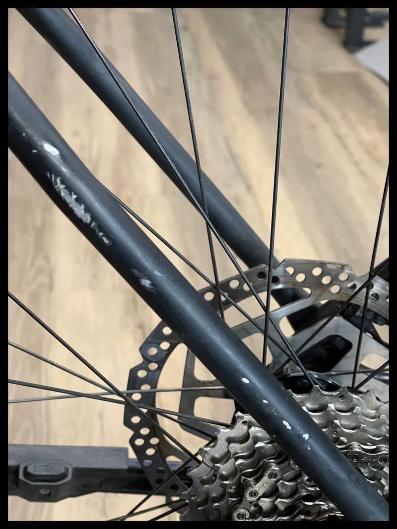 Giant Explore E+ 1 Pro Black Medium 2020 Approved Used-12