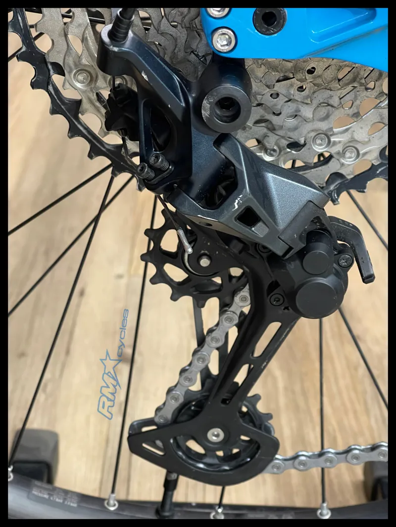 Bird Aether 9 Mountain Bike Medium in Blue 2021 Approved Used-4