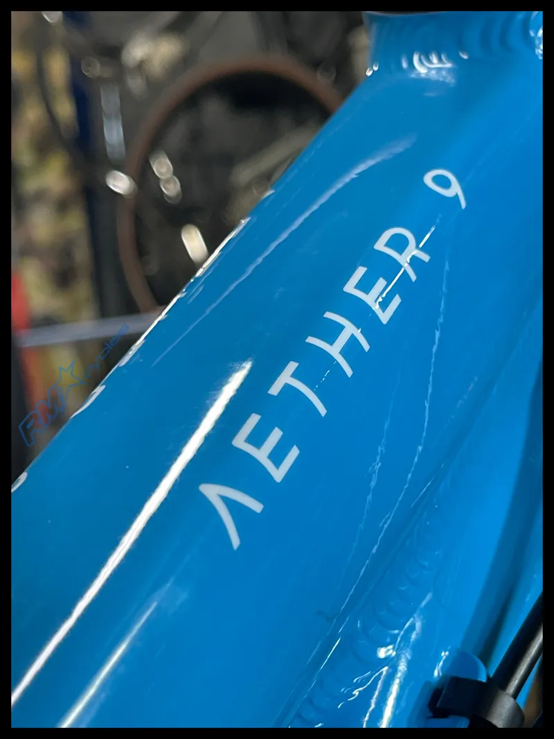 Bird Aether 9 Mountain Bike Medium in Blue 2021 Approved Used-2