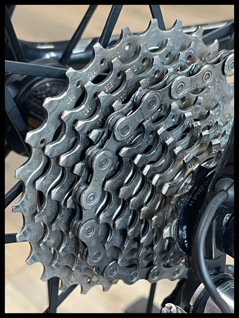 Giant TCR Advanced SL 2 Large Carbon Dura Ace Di2 2018 Approved Used-2