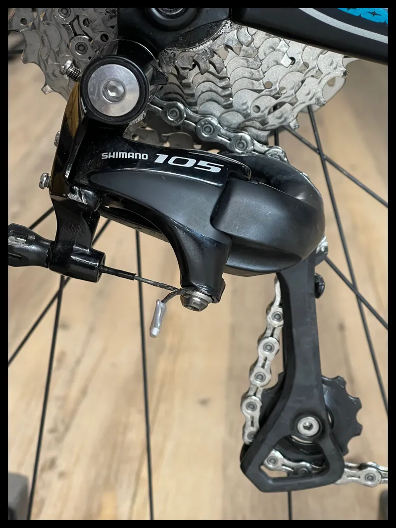 Liv Avail Advanced 2-HRD Small Carbon 2017 Approved Used-3