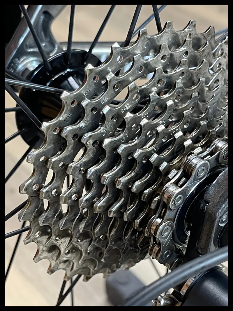 Giant Defy Composite 2 compact Small Dark Grey 2013 Approved Used-2