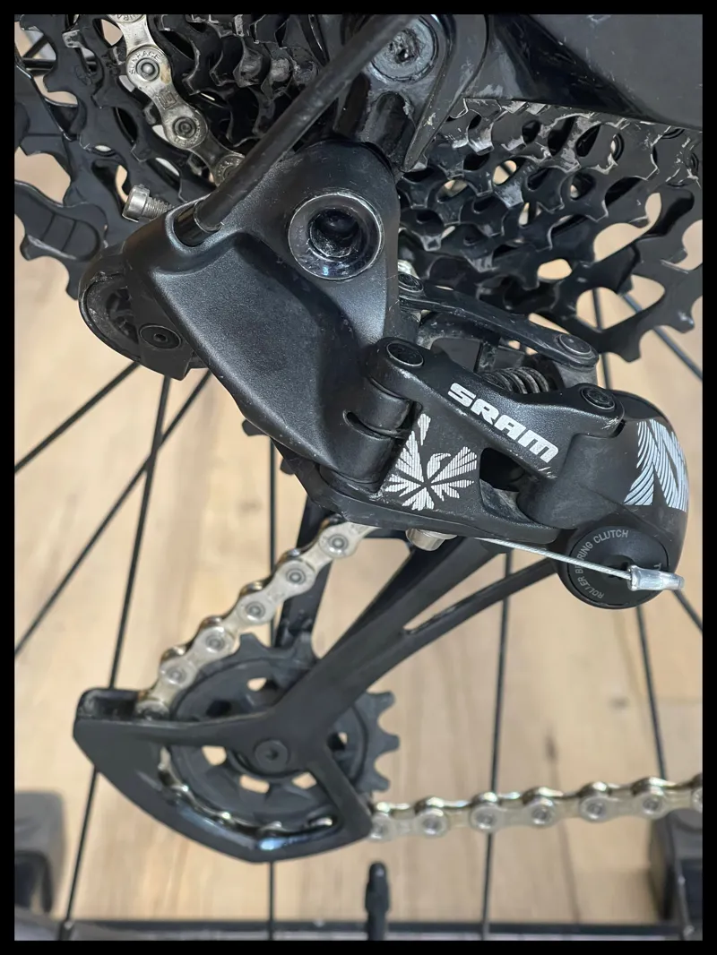 Cannondale Moterra Neo Carbon 3 Large Matte Black 2021 Approved Used-3