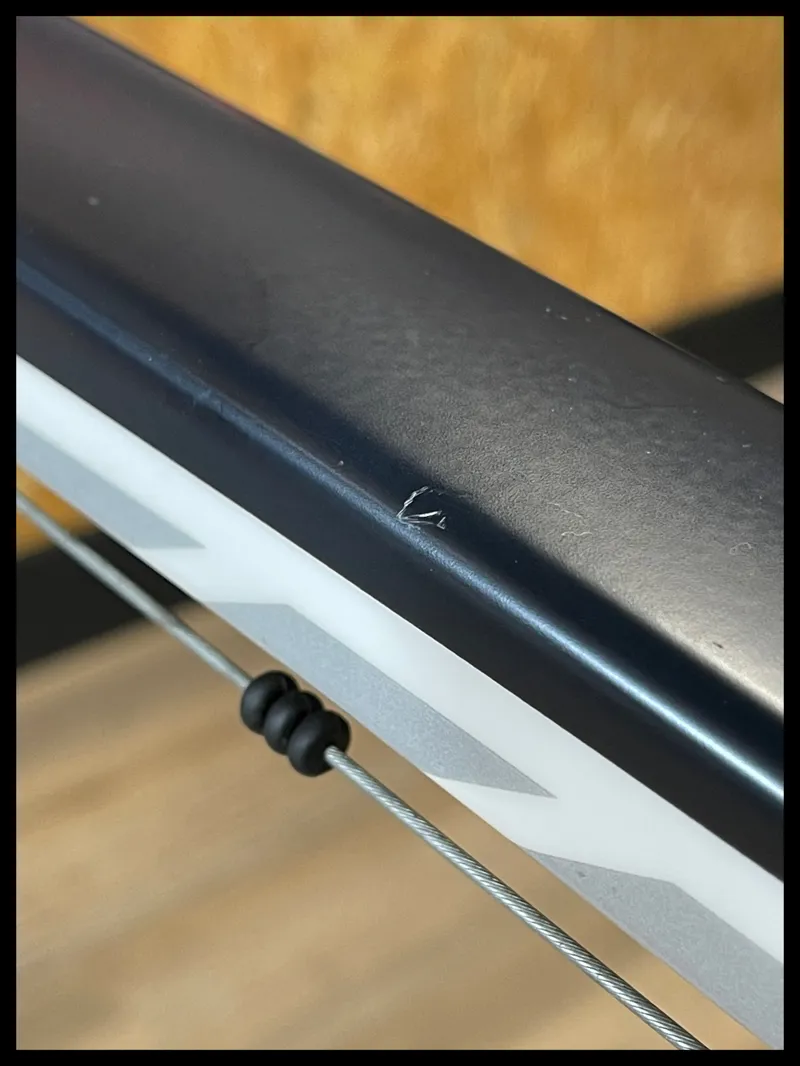 Trek Domane 2.3 54cm Matt Crystal White-Black 2016 Approved Used-11