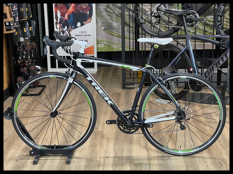 Trek Domane 2.3 54cm Matt Crystal White-Black 2016 Approved Used-1