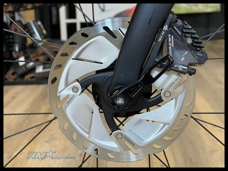 Pinarello Gan K Disc Black on Black 47cm 2020 Approved Used-6