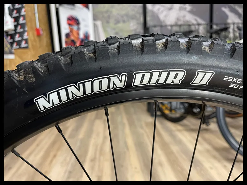 GT Force Sport FS Mountain Bike Black Large 2022 Approved Used-11