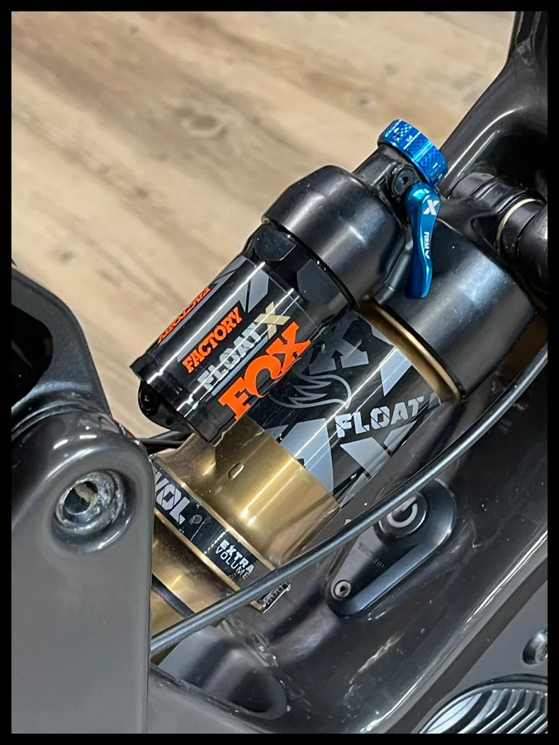 SANTA CRUZ HECKLER MX CARBON CC XT Large Dark Pewter 21 Approved Used-5