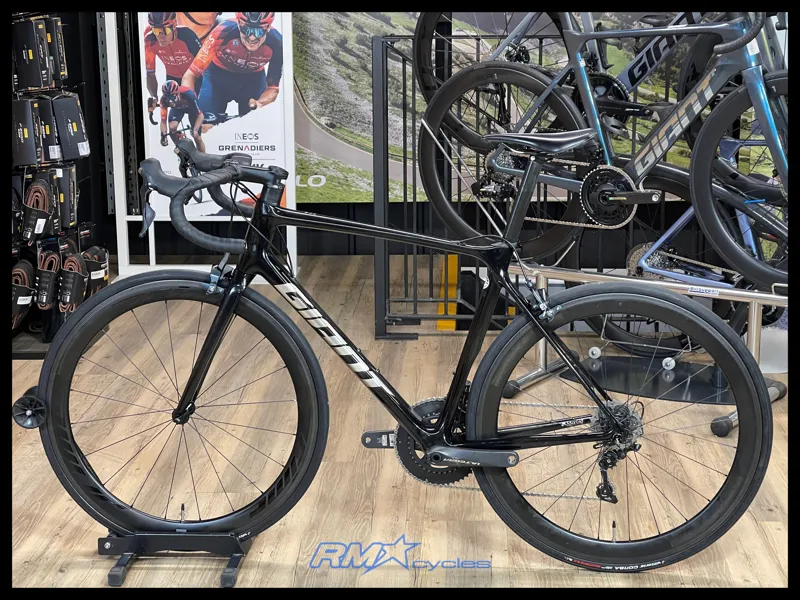 Giant TCR Advanced Pro 1 M-Large Carbon/Chrome 2021 Approved Used-1