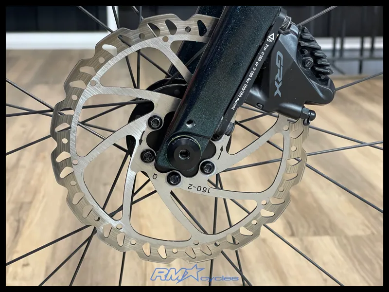 Giant Revolt Advanced 2 Starry Night ML 2022 Approved Used-9