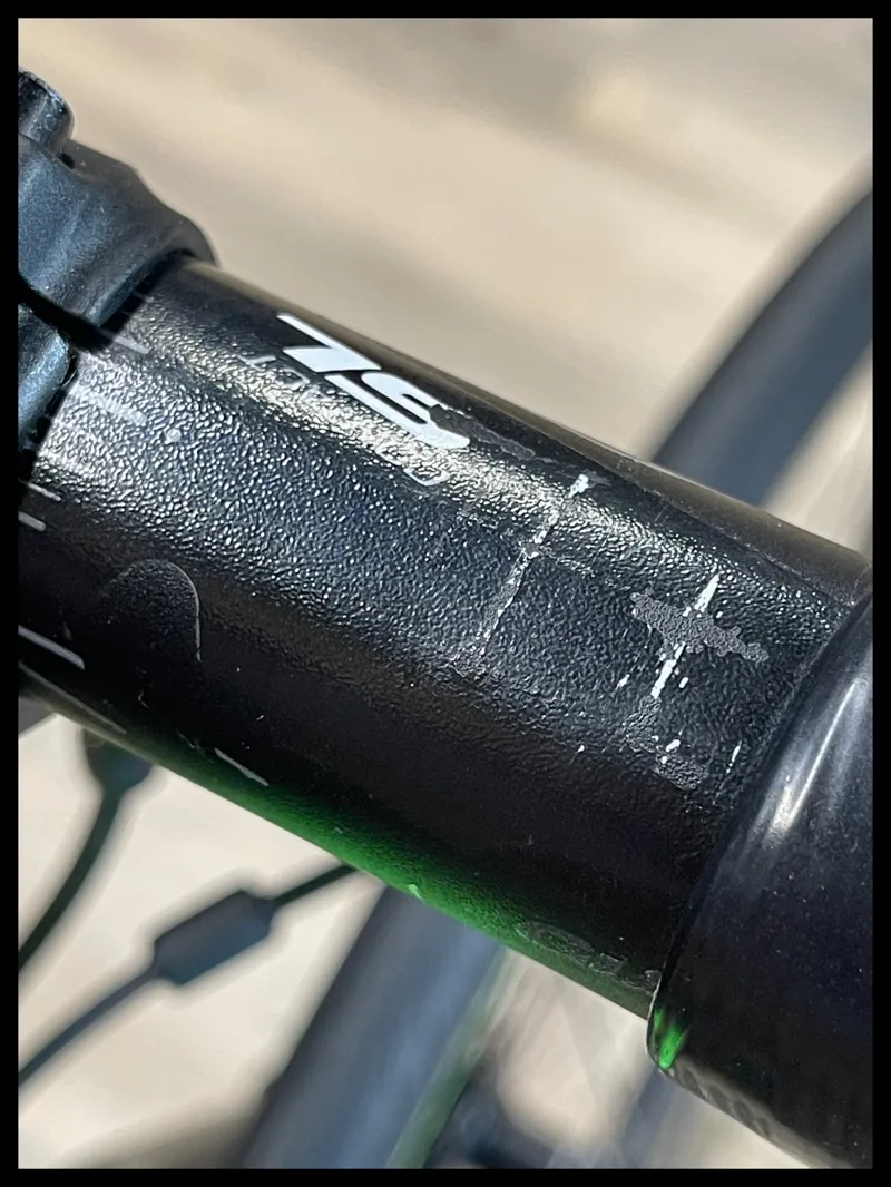 Giant Defy Advanced Pro 1 M-Large Carbon Ultegra 2017 Approved Used-11