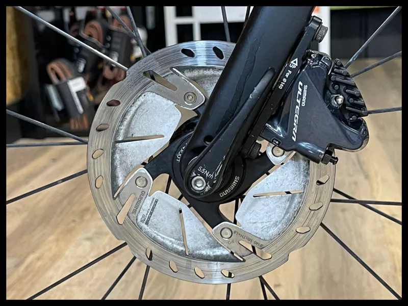 Giant Defy Advanced Pro 1 M-Large Carbon Ultegra 2017 Approved Used-6