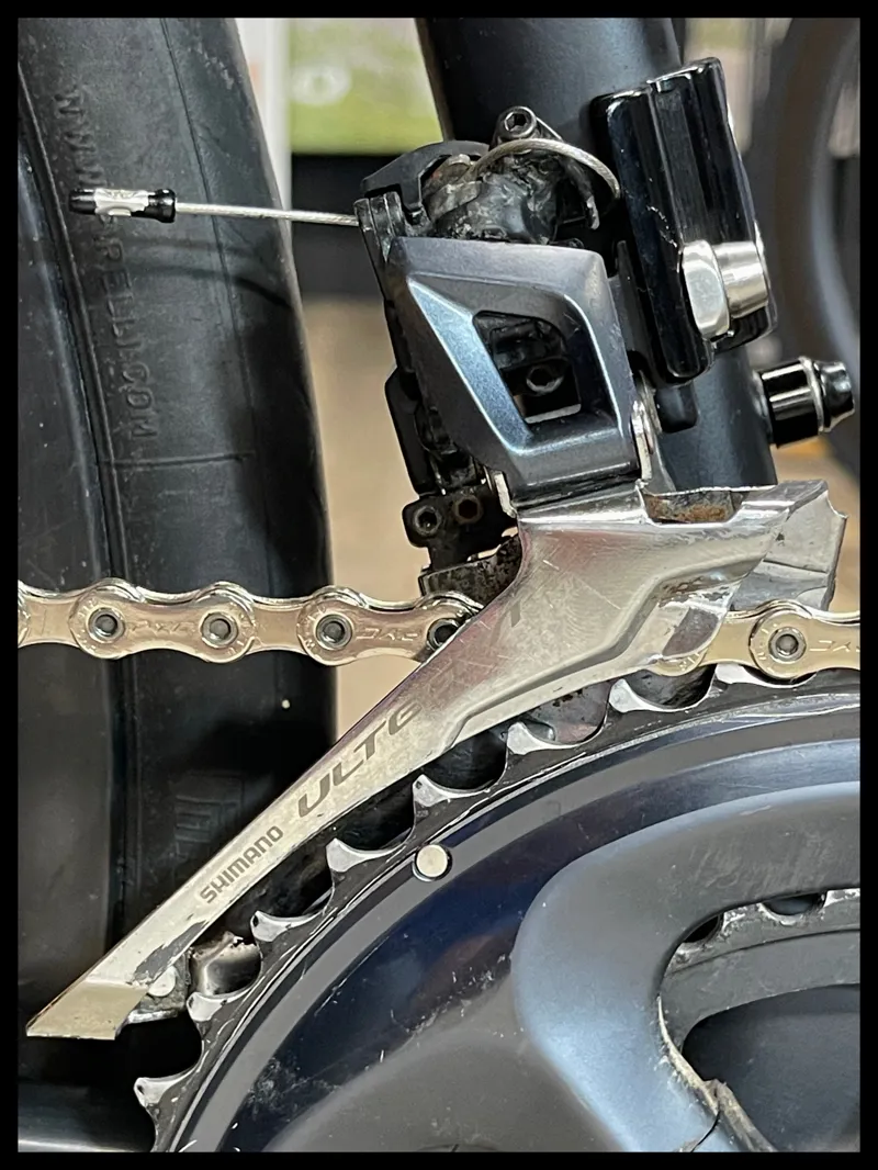 Giant Defy Advanced Pro 1 M-Large Carbon Ultegra 2017 Approved Used-4