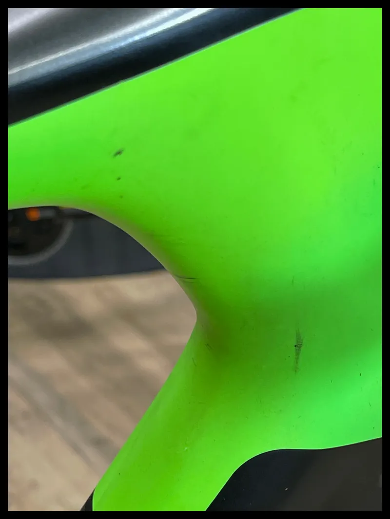 Giant Defy Advanced Pro 1 M-Large Carbon Ultegra 2017 Approved Used-9