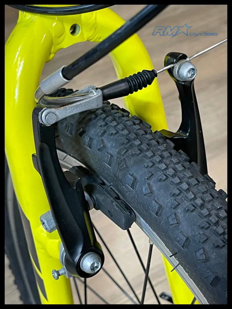 Giant ARX 20 Kids Bike Yellow 2021 Approved Used-5