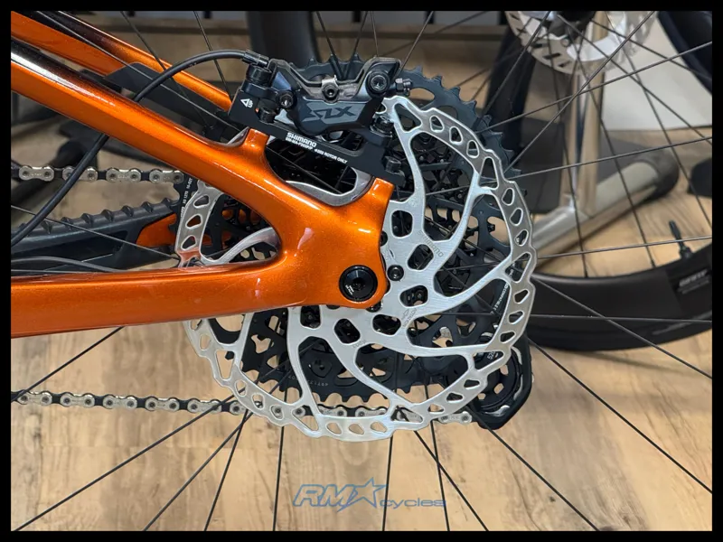 Giant Reign Adv Pro 29 1 Medium Amber Glow/Rainbow 2023 Approved Used-8