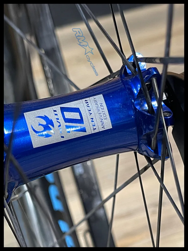 Pivot Mach 5.5 10th Anniversary Medium Blue 2017 Approved Used-9