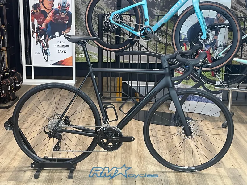 Cannondale CAAD14 Shimano 105 Black 56cm Ex-Display