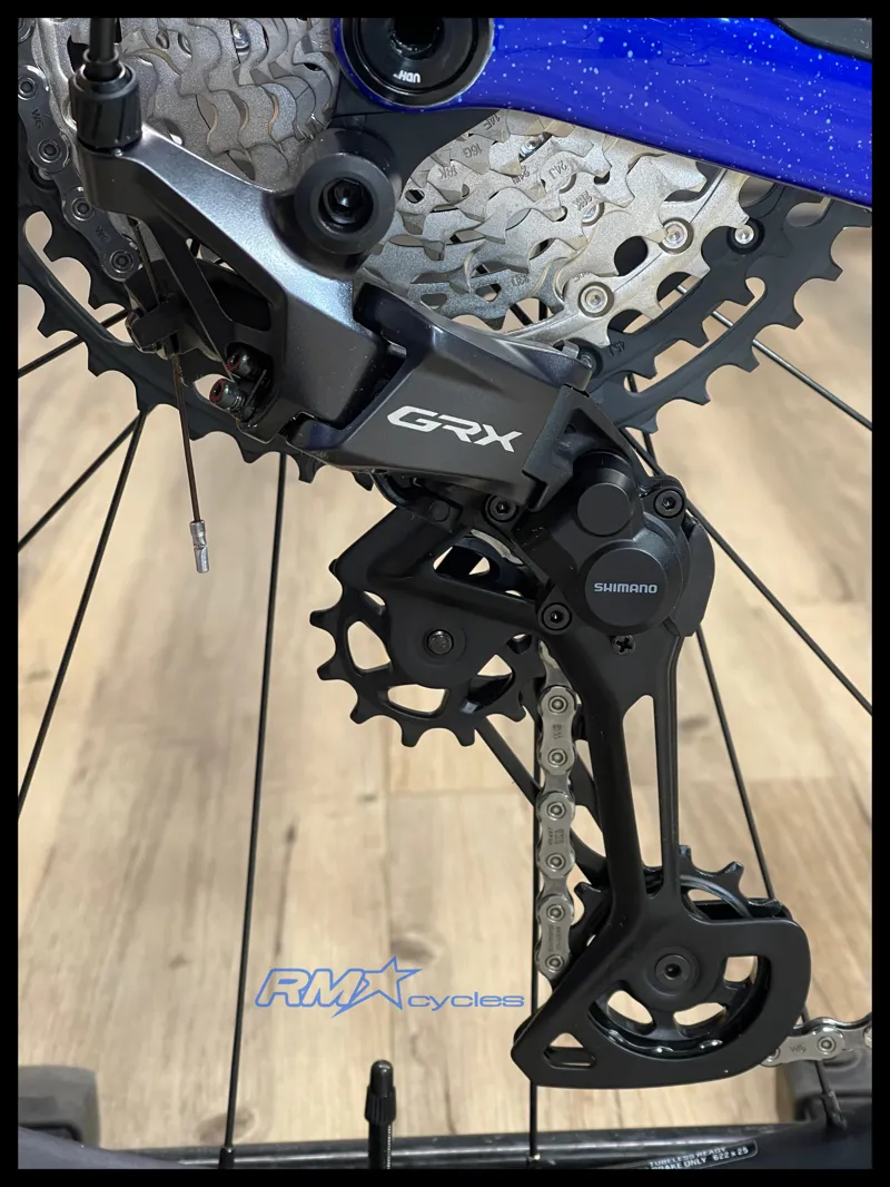 Trek Checkpoint+ SL 5 E-Gravel Bike In Fjord Blue/Cobalt Blue-4