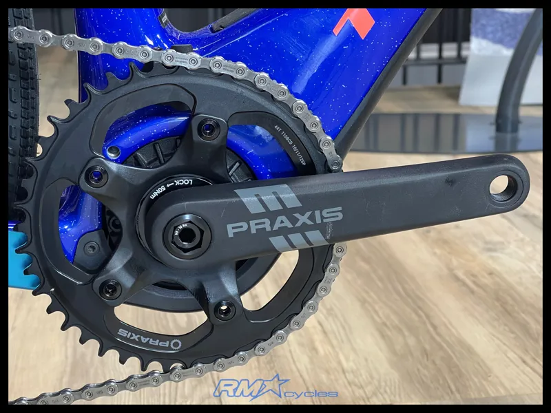 Trek Checkpoint+ SL 5 E-Gravel Bike In Fjord Blue/Cobalt Blue-5