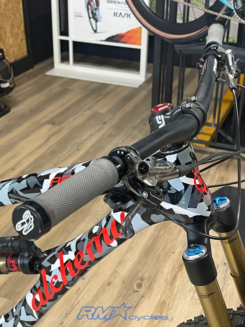 Alchemy Arktos 2017 Custom Urban Camo Ex-demo-7