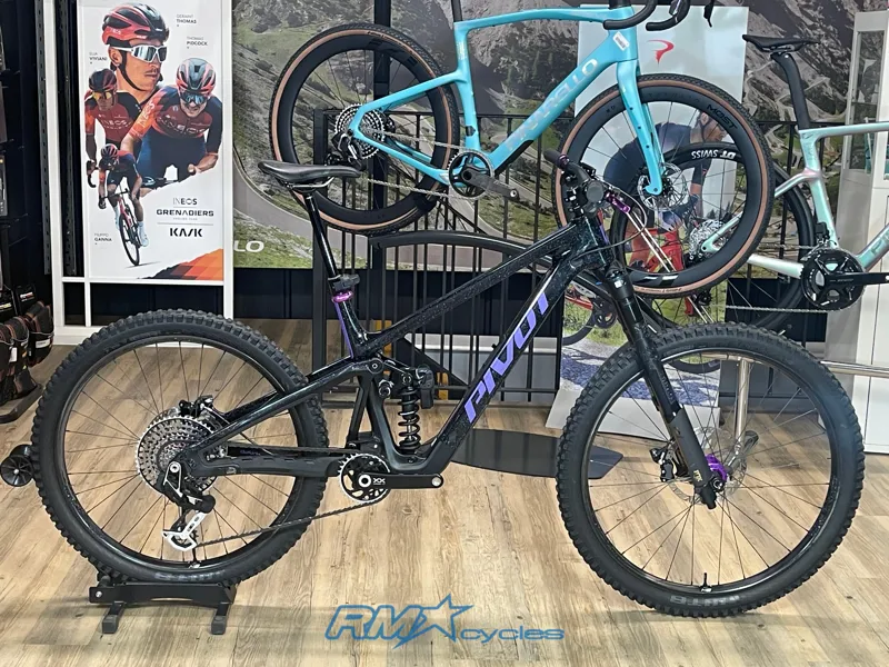 Pivot Firebird Pro Podium Custom Purple MX 29/27'5 Large Ex-demo