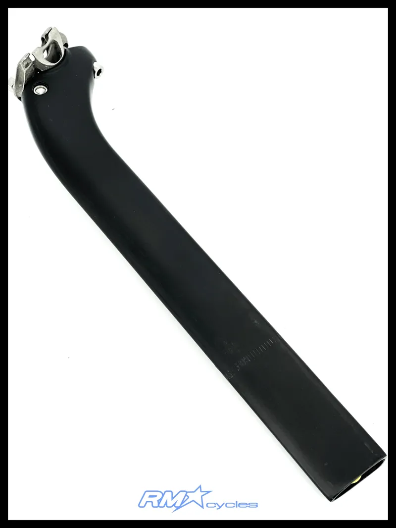 Pinarello Dogma F 20mm Setback Seatpost in Black