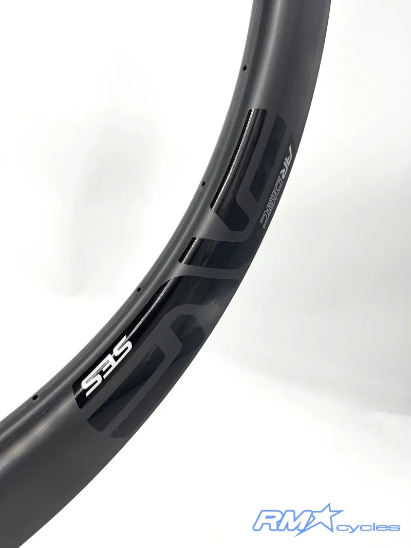 Enve SES 4.5 AR Front Clincher DISC 24h 49mm Rim-2