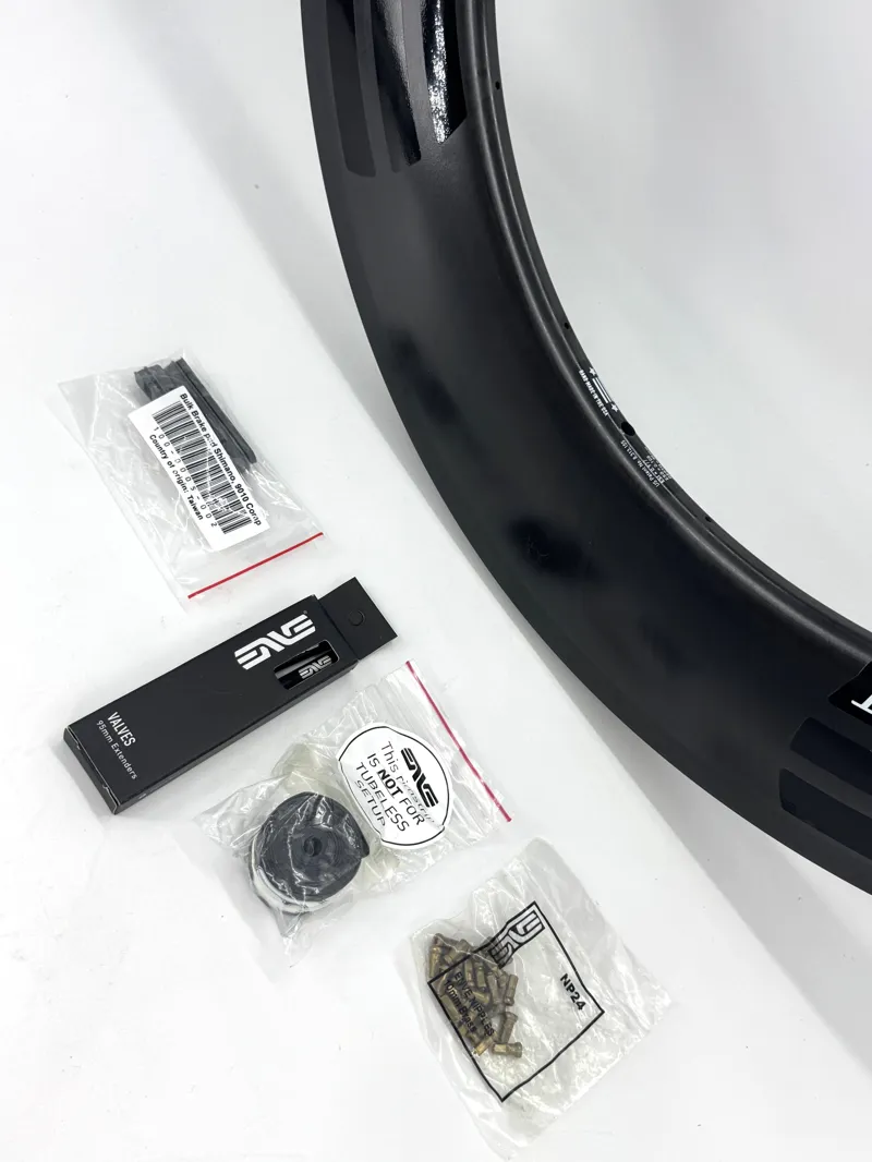 Enve SES 8.9 Front Clincher 16h 85mm Rim-1