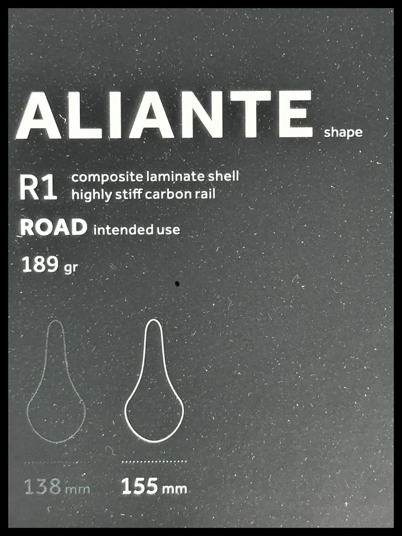 Fizik Aliante R1 Saddle Size Large 155mm Braided Carbon Rails Black-1