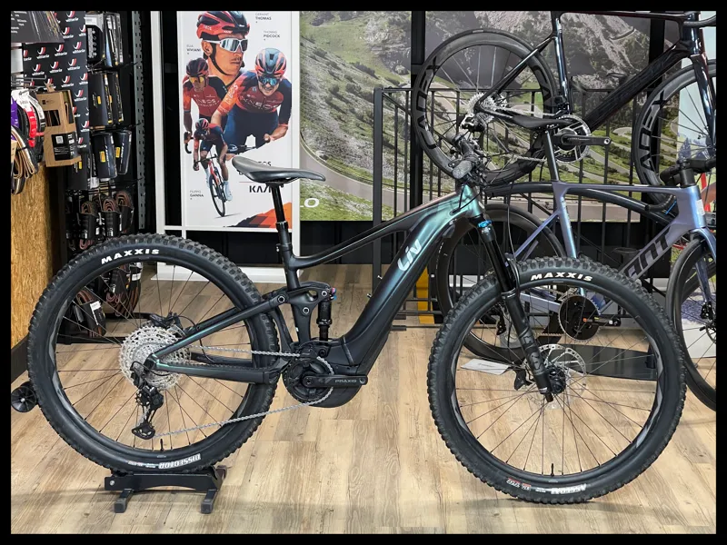 Liv intrigue X E+ 2 Pro 29er Small Dark Iridescent 2021 Approved Used