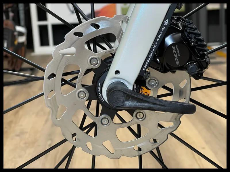 Giant Defy Advanced Pro Unicorn White Medium 2024 Ex-Demo-6