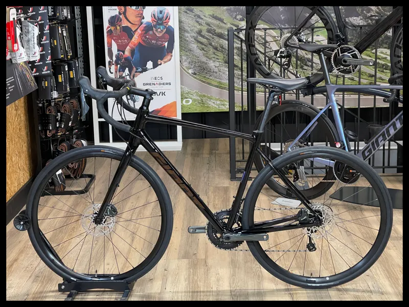 Giant Contend AR 1 Custom Build M-Large Black 2022 Ex-Demo-1