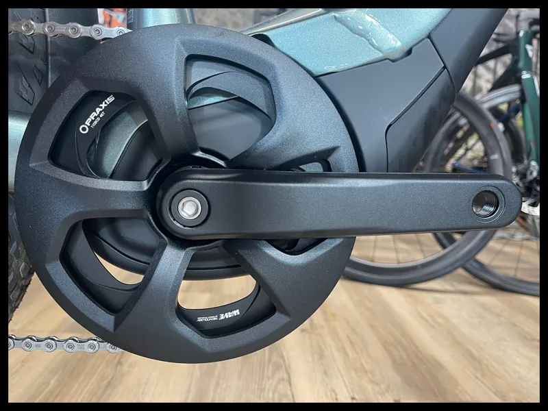 liv Amiti E+ Pro Womens Alloy e-city Bike Small Silver Pine 2024 -3